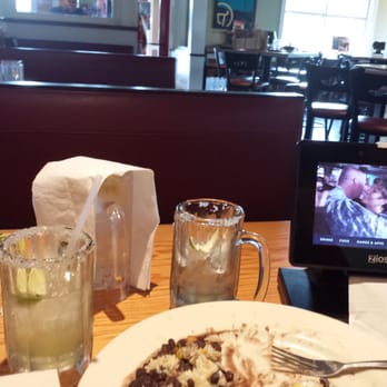 Chili's - Pic of drinks & table kiosk. - Tex-Mex Near Me - Jacksonville, Florida