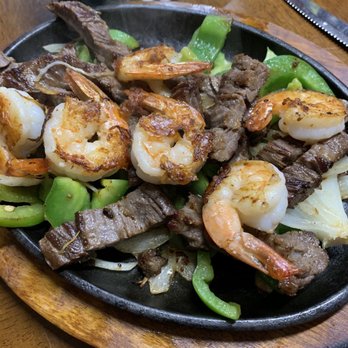 El Tejavan - Mixed fajitas. Decent. - Mexican Near Me - Amarillo, Texas