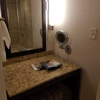 Archer Hotel Falls Church - Makeup or vanity area with a tuft seat to sit on - Hotels Near Me - Fairfax, Virginia Archer Hotel Falls Church - Makeup or vanity area with a tuft seat to sit on - Hotels Near Me - Fairfax, Virginia