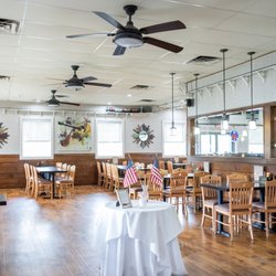 Rocco's Smokehouse Grill