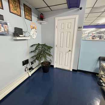 Trenton Tattoo - Bathrooms - Piercing Near Me - Trenton, New Jersey Trenton Tattoo - Bathrooms - Piercing Near Me - Trenton, New Jersey