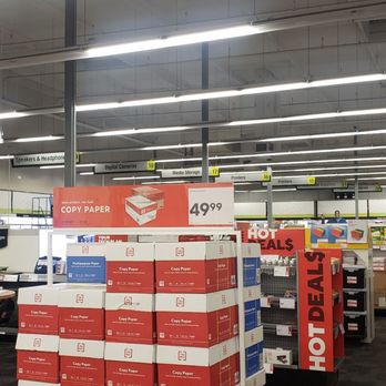 Staples - Interior - Shipping Centers Near Me - LaVerne, California Staples - Interior - Shipping Centers Near Me - LaVerne, California