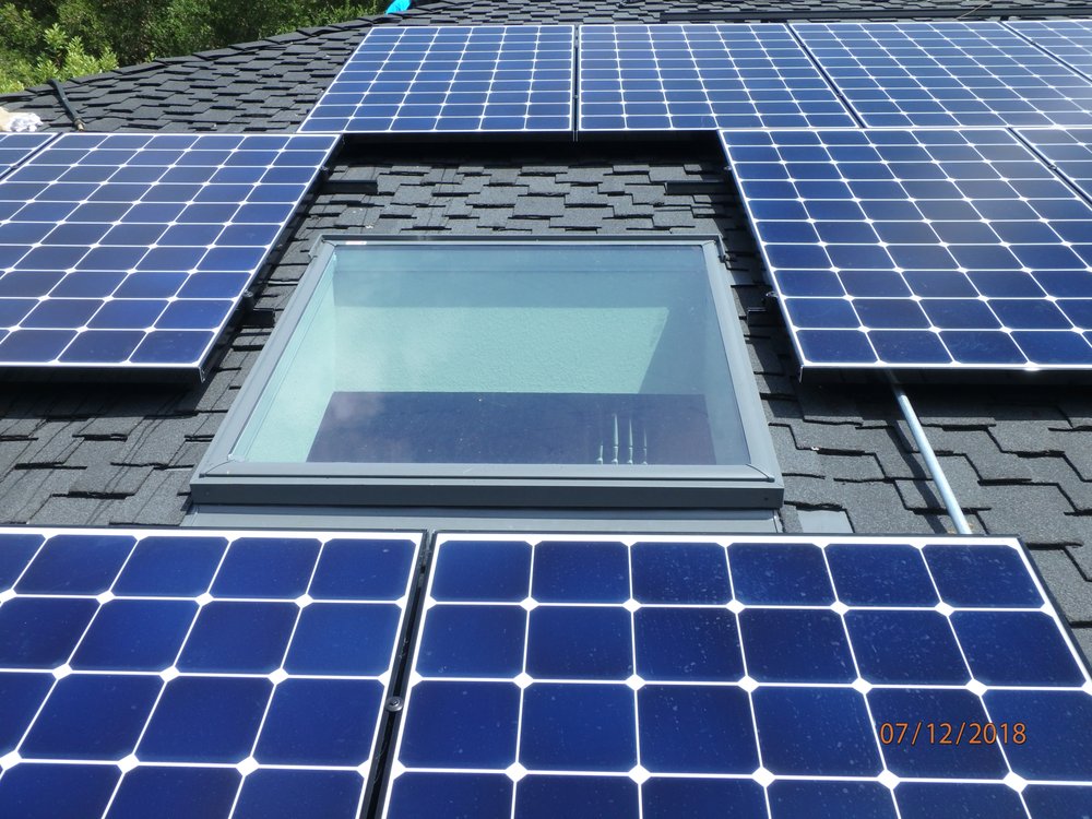 Slide of Sierra Roofing and Solar