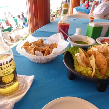 Rossy's Restaurant - Guac and Chips - Salad Near Me - Playa La Ropa, GRO Rossy's Restaurant - Guac and Chips - Salad Near Me - Playa La Ropa, GRO