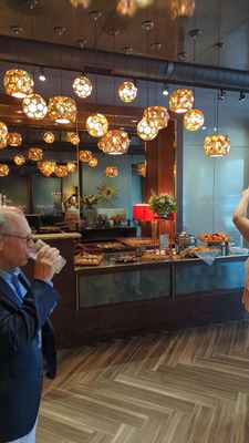 Bing on Broad by null