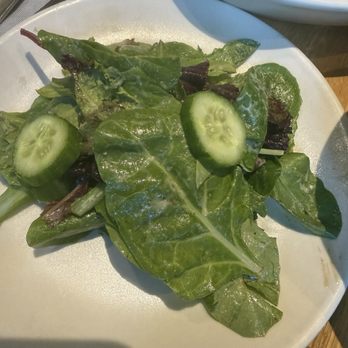 True Food Kitchen - Simple Salad with lemon oregano - New American Near Me - Reston, Virginia True Food Kitchen - Simple Salad with lemon oregano - New American Near Me - Reston, Virginia