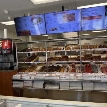 Shipley Do-Nuts - a variety of donuts on display - Donuts Near Me - Houston, Texas Shipley Do-Nuts - a variety of donuts on display - Donuts Near Me - Houston, Texas