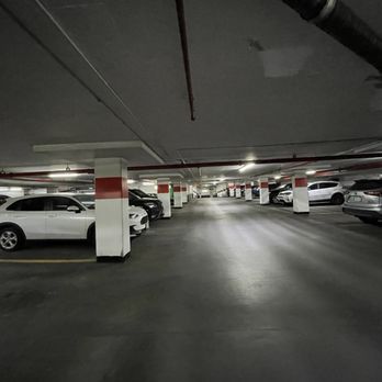 Indigo - Inside - Parking Near Me - Toronto, Ontario Indigo - Inside - Parking Near Me - Toronto, Ontario