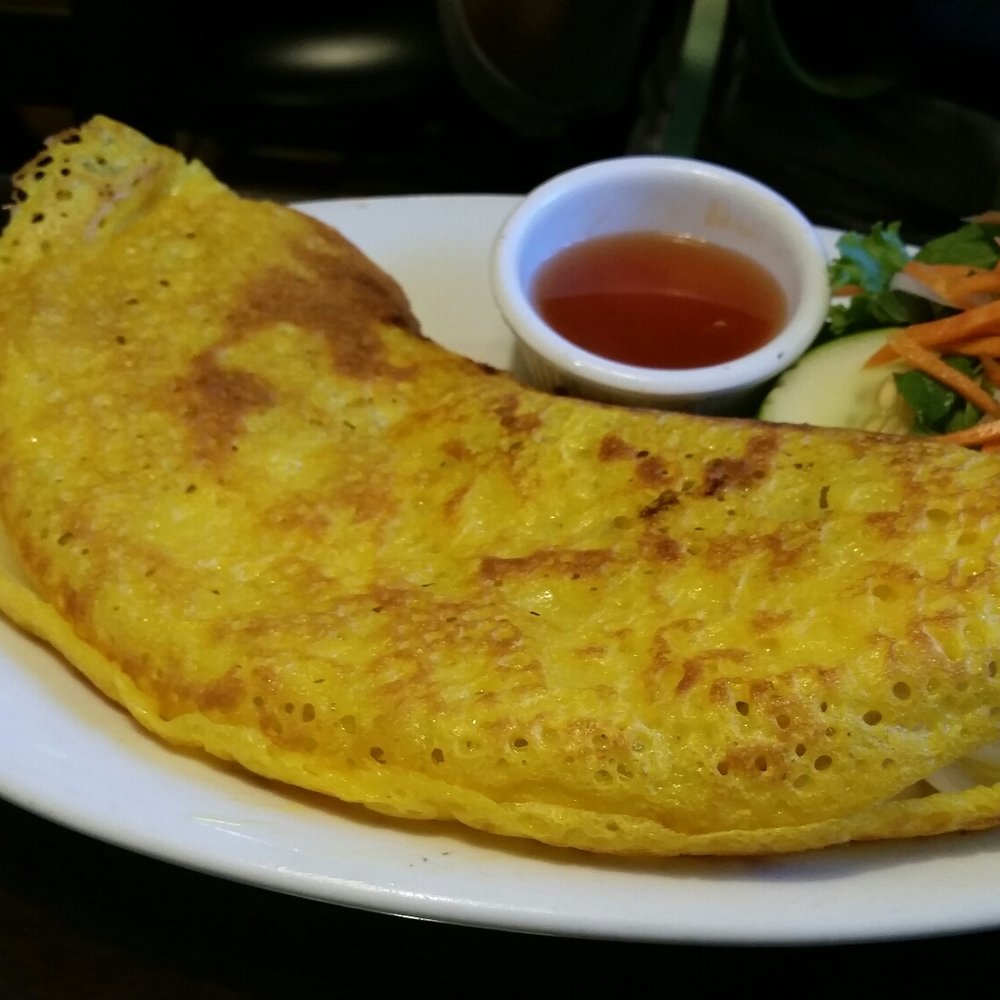 Basil Leaf Vietnamese Restaurant - Banh Xeo (Vietnamese crepe) - Vietnamese Near Me - Albuquerque, New Mexico