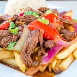 Lomo saltado