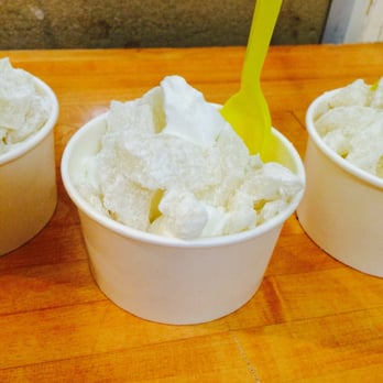 BerryLine - Sweet tart with homemade chunks of mochi. Hilariously, two friends and I all got the same combination.  #itsallabouttharmochi - Ice Cream & Frozen Yogurt Near Me - Cambridge, Massachusetts