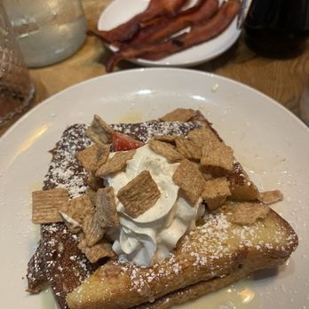 Blondie - French toast that could've really been good, if they weren't just room temperature - Cocktail Bars Near Me - Philadelphia, Pennsylvania Blondie - French toast that could've really been good, if they weren't just room temperature - Cocktail Bars Near Me - Philadelphia, Pennsylvania