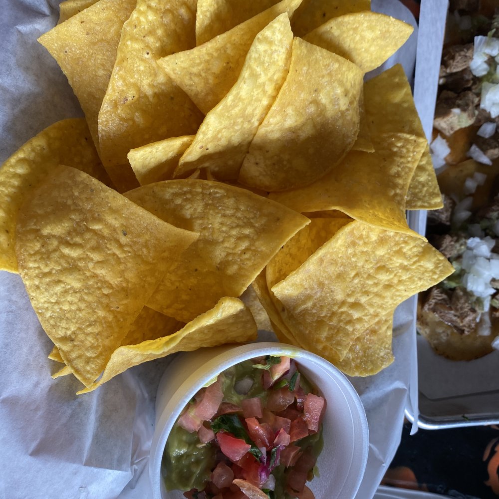Talkin' Tacos Brickell - Chips & Guac - Tacos Near Me - Miami, Florida Talkin' Tacos Brickell - Chips & Guac - Tacos Near Me - Miami, Florida
