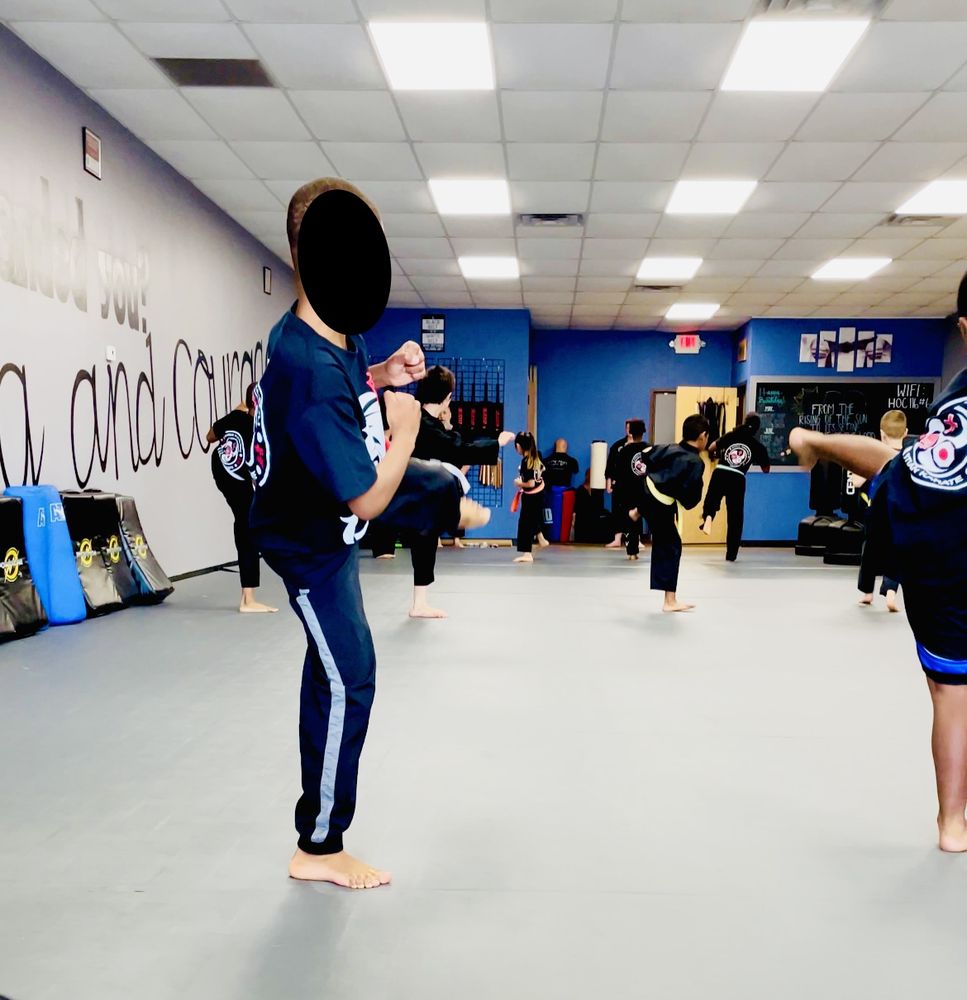 House of Courage Christian Karate Logo