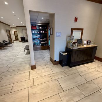 Raleigh Marriott Crabtree Valley - Small shop - Hotels Near Me - Raleigh, North Carolina Raleigh Marriott Crabtree Valley - Small shop - Hotels Near Me - Raleigh, North Carolina