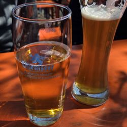 Kastaniengarten - Heuer gutes Bier. Chiemseer Helles