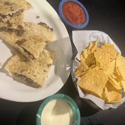 La Carreta Mexican Grill - Steak Quesadilla chips and queso