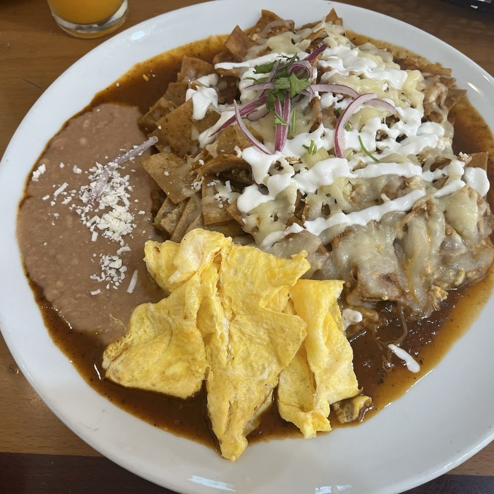 Victor's - Chilaquiles - Breakfast & Brunch Near Me - Ensenada, BCN Victor's - Chilaquiles - Breakfast & Brunch Near Me - Ensenada, BCN