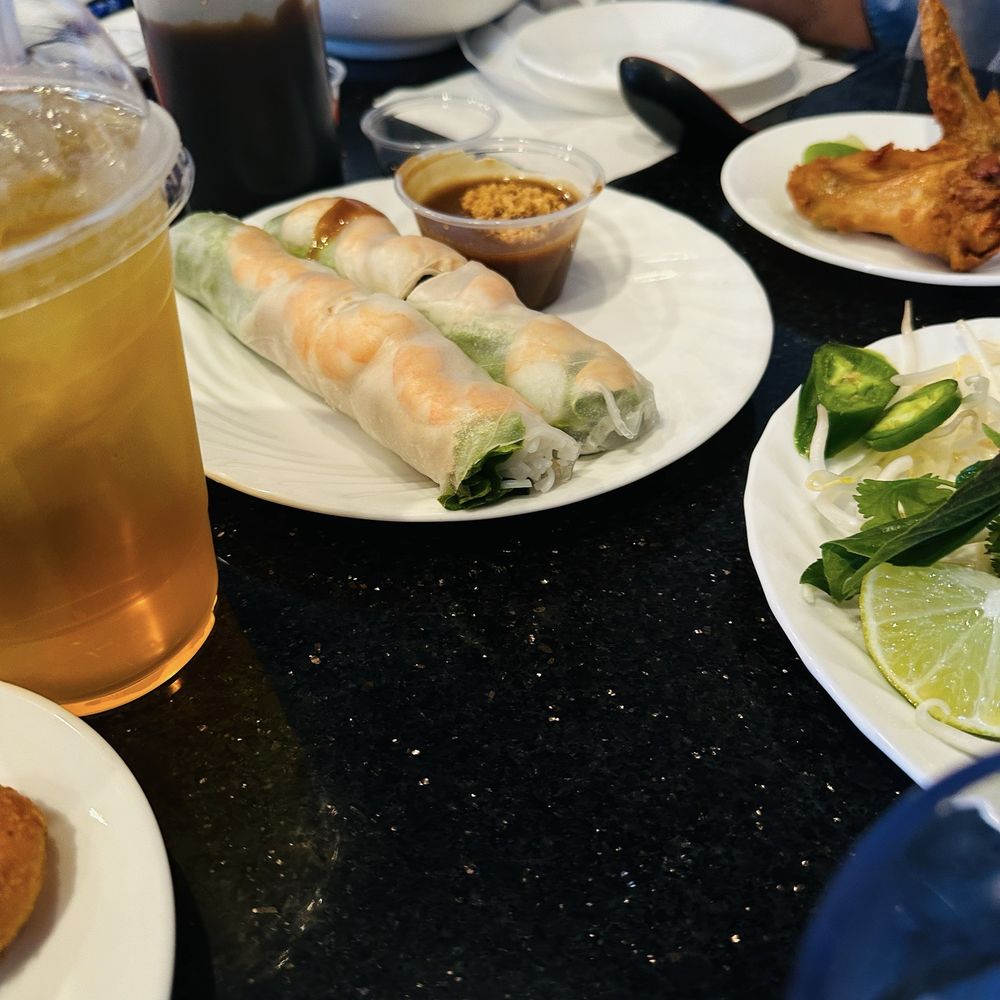 Pho Almaden - Spring rolls - Vietnamese Near Me - San Jose, California Pho Almaden - Spring rolls - Vietnamese Near Me - San Jose, California