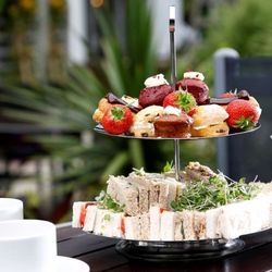 Best Western Plus Pinewood on Wilmslow - Restaurant Cuisine