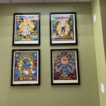 Big Apple Bagels - Paintings on wall - Bagels Near Me - Dearborn Heights, Michigan Big Apple Bagels - Paintings on wall - Bagels Near Me - Dearborn Heights, Michigan