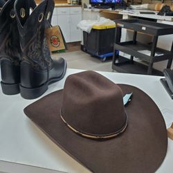 Ok Corral - Hat and boots for purchase