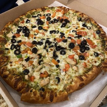 Zio Al's Pizza & Pasta - Chicken Pesto Pizza - Chicken Wings Near Me - Dallas, Texas