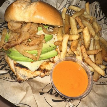 The Matt Bar And Grill - Blackened chicken sandwhich w Buffalo sauce - American Near Me - Omaha, Nebraska