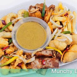 Wok Inn - Munchy Box