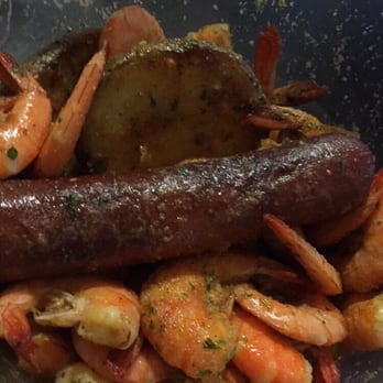 Mr Sharks - Garlic shrimp, sausage, and potatoes - Seafood Near Me - Jacksonville, Florida Mr Sharks - Garlic shrimp, sausage, and potatoes - Seafood Near Me - Jacksonville, Florida