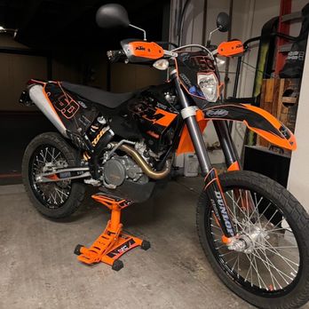 ガイ AE KUSTOMZ - Updated October 2025 - 119 Photos & 138 Reviews