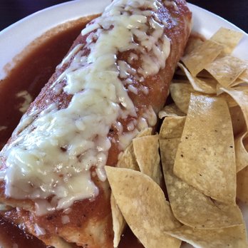 Los Dos Toritos - Wet burrito with Chile Verde inside - Seafood Near Me - Baker, California