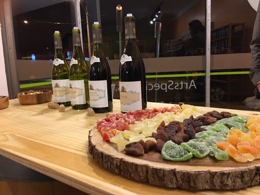 Art's Specialties by null