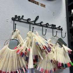 Hands On Nails