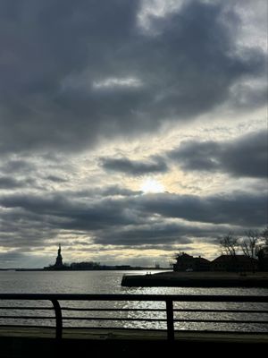 Statue City Cruises Battery Park by null
