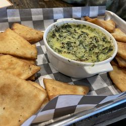 Roughtail Brewing - Spinach dip on the new menu, yum!