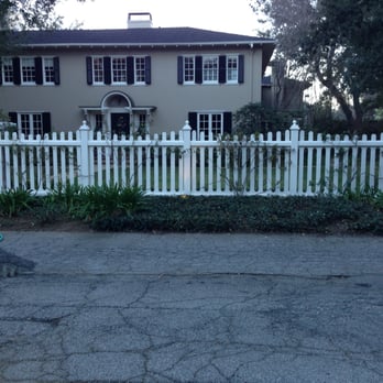 Carpenter Works - fence replacement - General Contractors Near Me