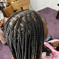 Braids by Yinka - Knotless braids