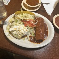 Los Pilares Mexican Restaurant - The number 4. Great place for Tex-Mex, great service good atmosphere. Check them out for lunch or dinner.