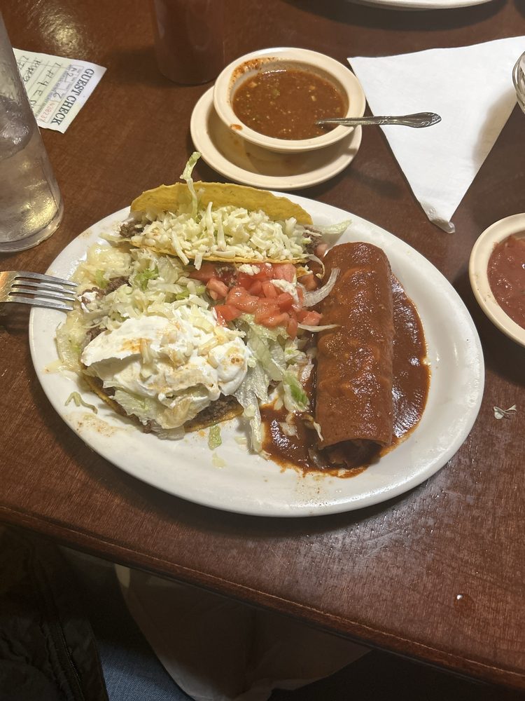 Los Pilares Mexican Restaurant