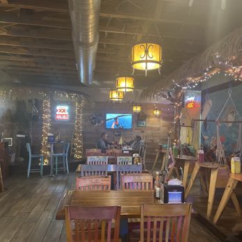 Yarbarita's Sip and Swing - Inside dining room!! Inside dining!! - New American Near Me - Rockport, Texas