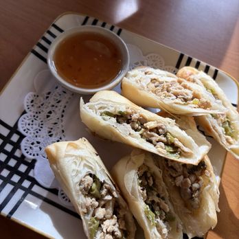 Immm Rice and Beyond - Chicken Basil Egg rolls (Poh Pia Krapao) - Thai Near Me - Chicago, Illinois