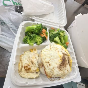 Sis Cafe - Double veggies and an extra egg - Asian Fusion Near Me - Los Angeles, California Sis Cafe - Double veggies and an extra egg - Asian Fusion Near Me - Los Angeles, California