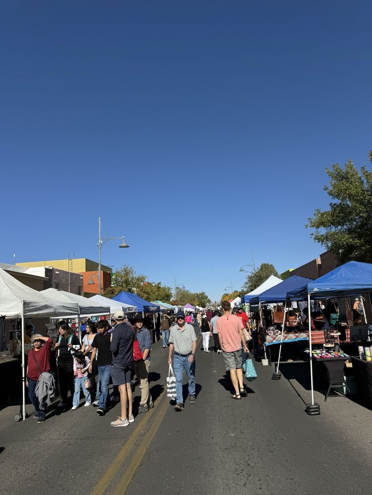 Farmers And  Crafts Market of Las Cruces