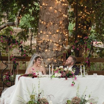 Poppy Lavender Florals - Florists Near Me - Los Angeles, California