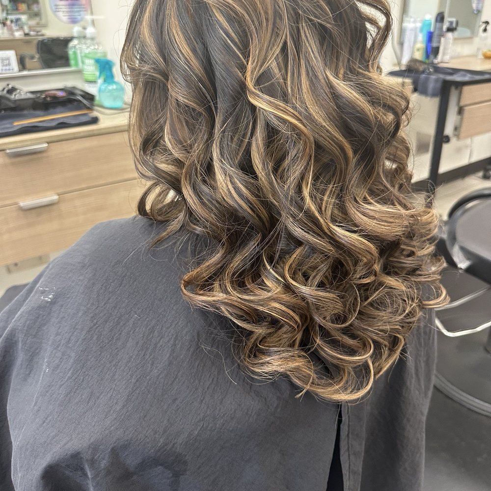 Hair Cuttery - Full Foil Highlights - Hair Stylists Near Me - Gainesville, Virginia Hair Cuttery - Full Foil Highlights - Hair Stylists Near Me - Gainesville, Virginia