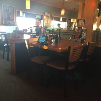 Applebee's Grill + Bar - Dining area b - American Near Me - Ellenton, Florida