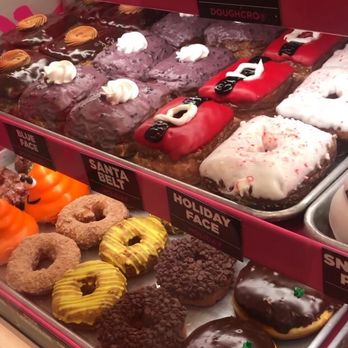 Pinkbox Doughnuts - Donuts Near Me - Primm, Nevada Pinkbox Doughnuts - Donuts Near Me - Primm, Nevada