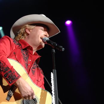 Legends In Concert - Doug Brewin as Alan Jackson - Performing Arts Near Me - Branson, Missouri