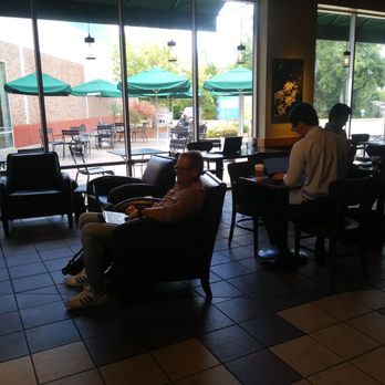 Starbucks - Various seating options and large outdoor patio. - Coffee & Tea Near Me - Tualatin, Oregon